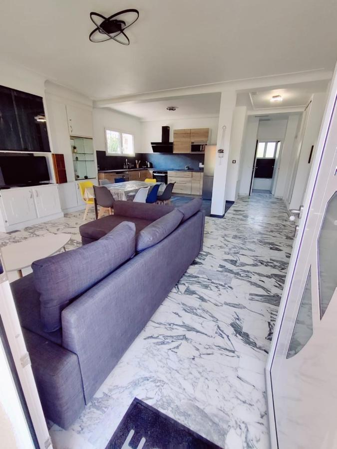 La Villa Castel - Haut De Villa - Parkings- 3 Chambres - 8 Couchages - Jardin - Barbecue Cagnes-sur-Mer Kültér fotó